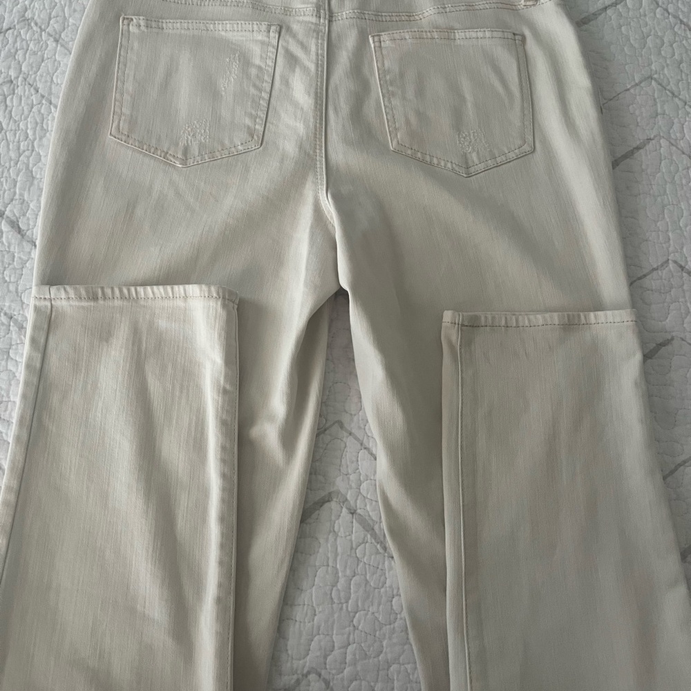 Chico’s So Slimming Girlfriend Slim Leg Ankle Jean, 6Tall,Cream/Almond - Picture 3 of 11